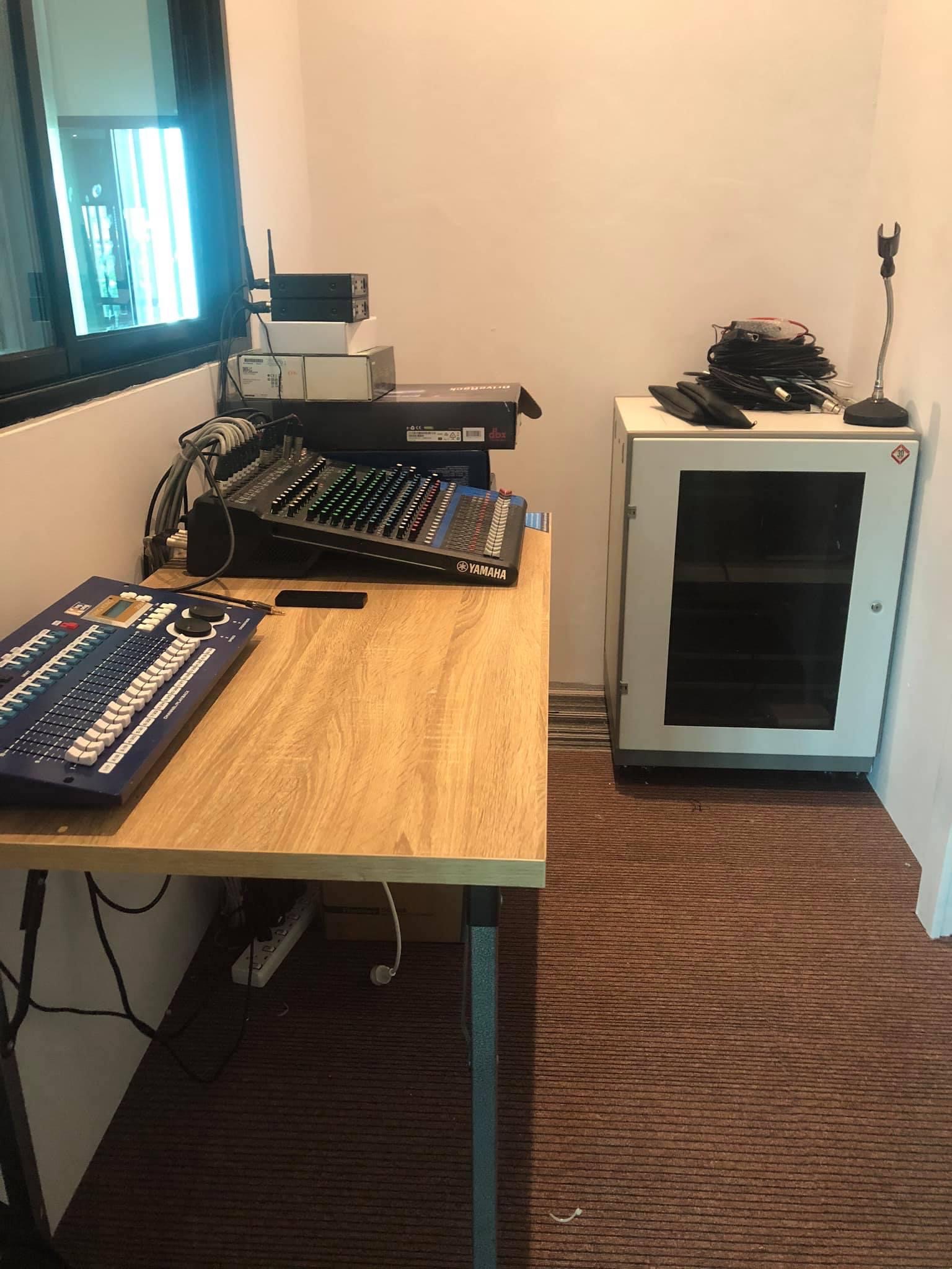 <p>Audio Visual Solutions</p>